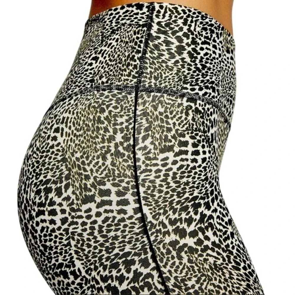 Nike One Icon Clash‎ Leopard Print Training Tights High Rise Leggings BV5370-010
